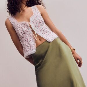 Reformation Rosalie Linen Top in Alyssa Size 6 NWT